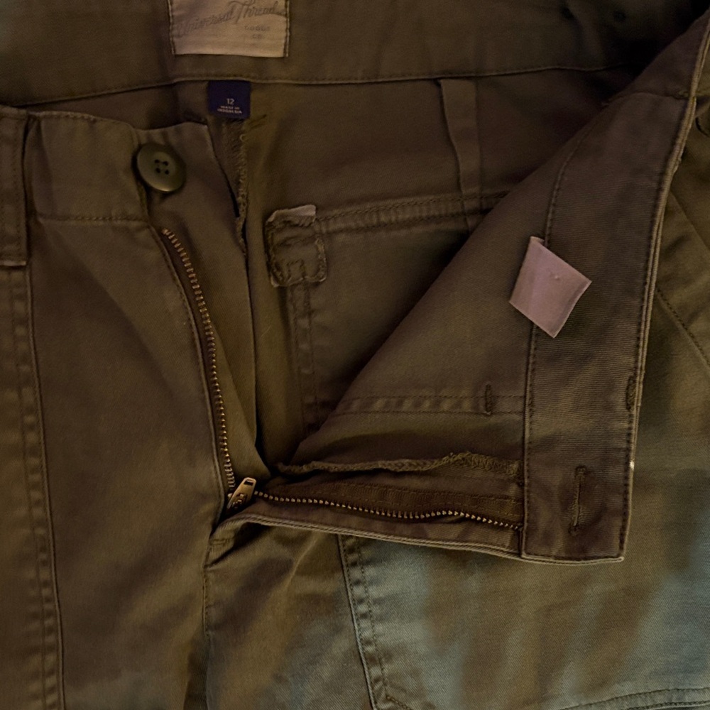Universal Thread Women's Olive Wide Leg Pants - Picture 3 of 5